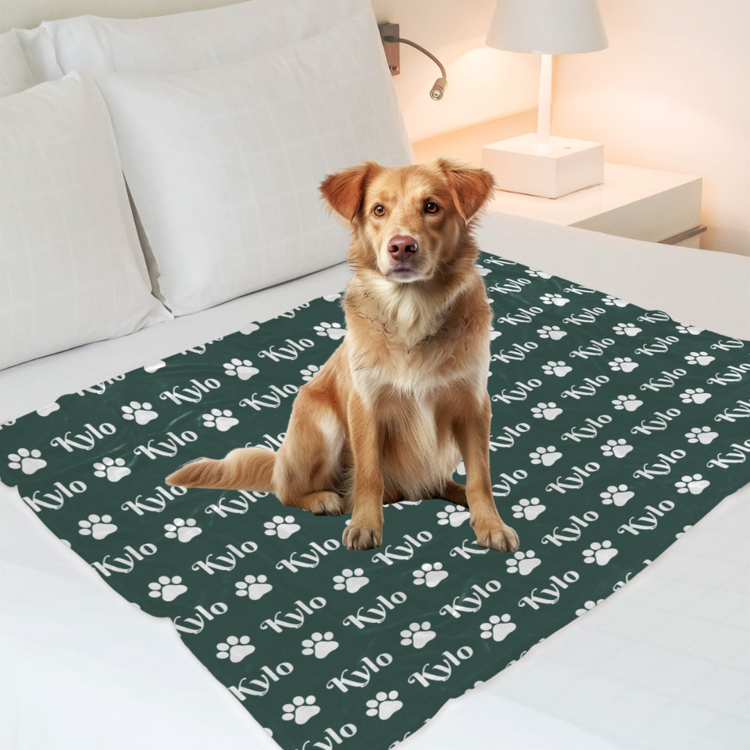 Pet Name Blanket with Personalization Super-Soft Micro Fleece Blanke